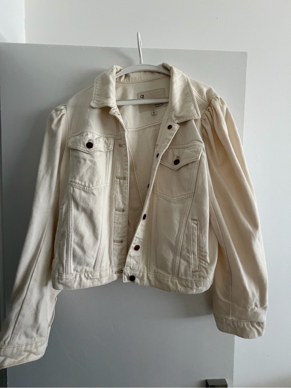 Women's Cream Denim Jacket with Puff Shoulders Anthropologie